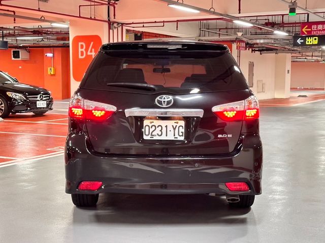 TOYOTA豐田 WISH  第4張相片