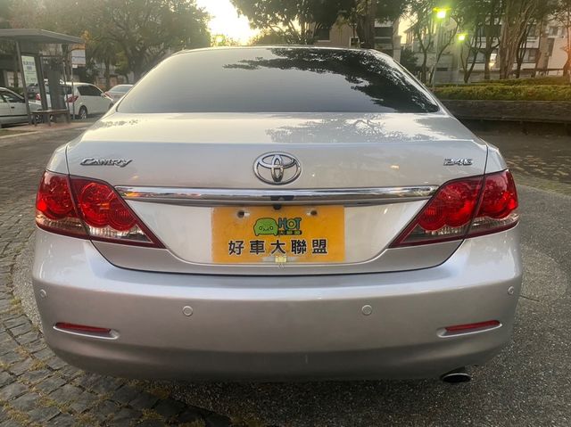 TOYOTA豐田 CAMRY  第4張相片
