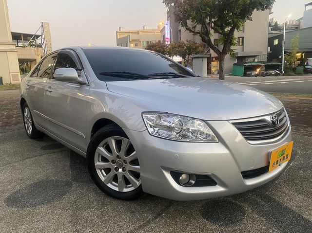 TOYOTA豐田 CAMRY  第5張相片