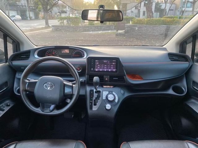 TOYOTA豐田 SIENTA  第6張相片