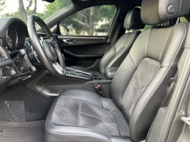 PORSCHE保時捷 MACAN  第4張相片