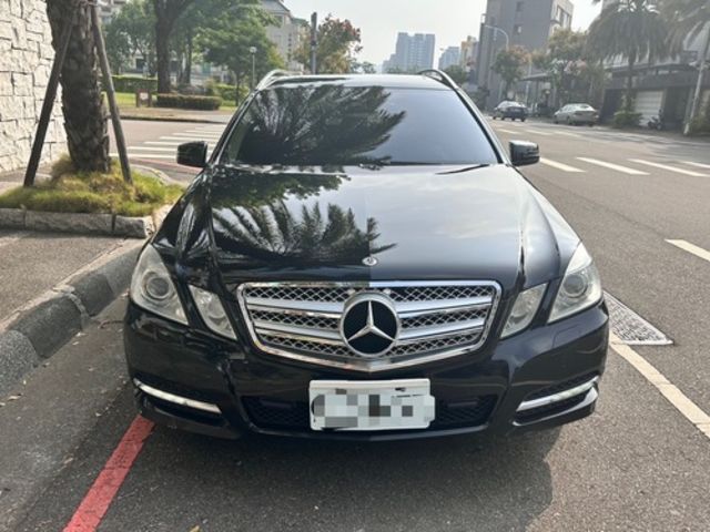 M-BENZ賓士 E220  第5張相片