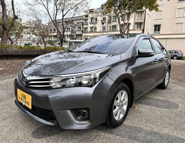 TOYOTA豐田 ALTIS  第1張相片