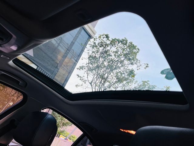 BMW寶馬 520I  第17張相片