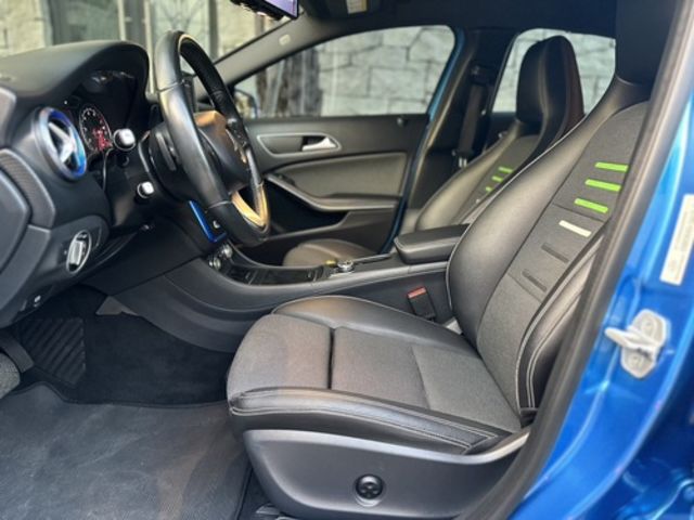 M-BENZ賓士 A180  第4張相片