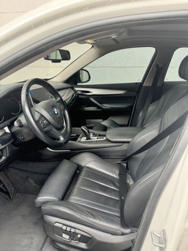 HYUNDAI現代 SANTA FE  第3張相片