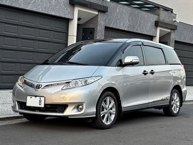 TOYOTA豐田 PREVIA  第1張相片