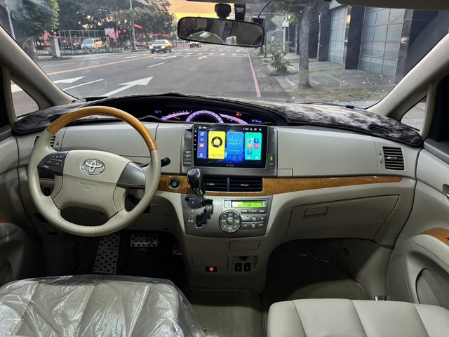 TOYOTA豐田 PREVIA  第7張相片