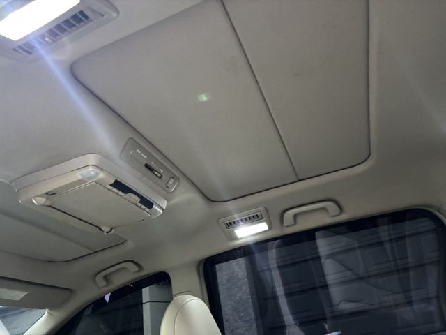 TOYOTA豐田 PREVIA  第12張相片