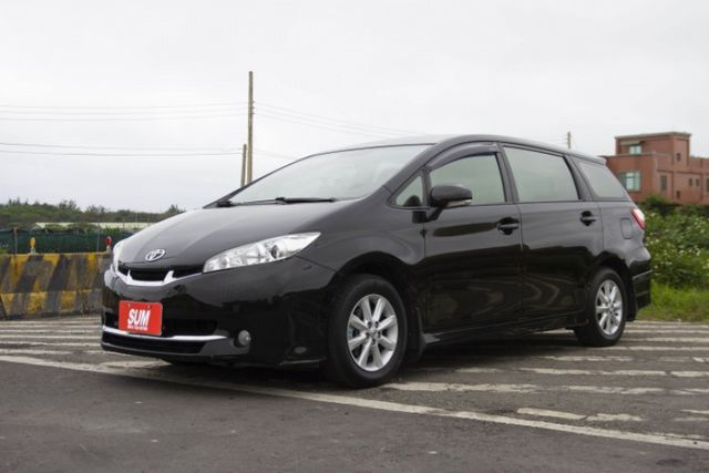 Toyota wish 2010 характеристики