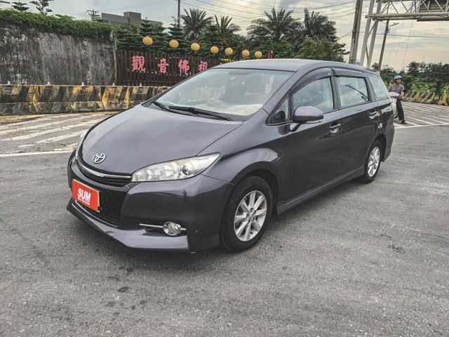 Toyota wish 2016