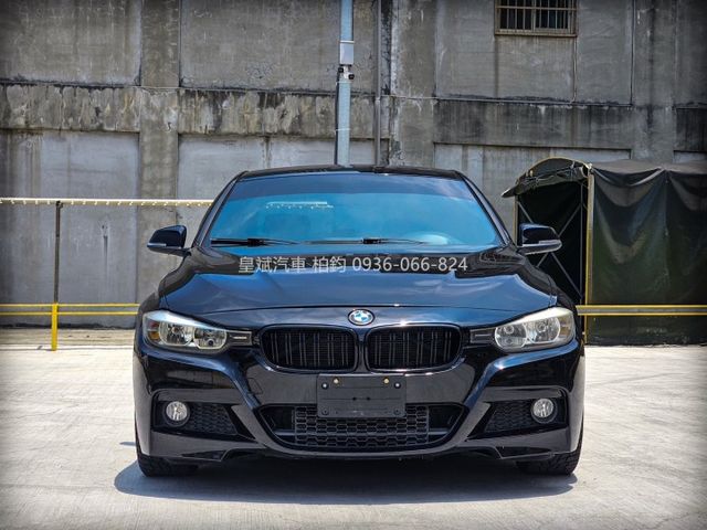2012年328i #1157  M版空力套件/Sportline/天窗/大螢幕/加熱椅/抬顯/改裝鋁圈  第2張相片