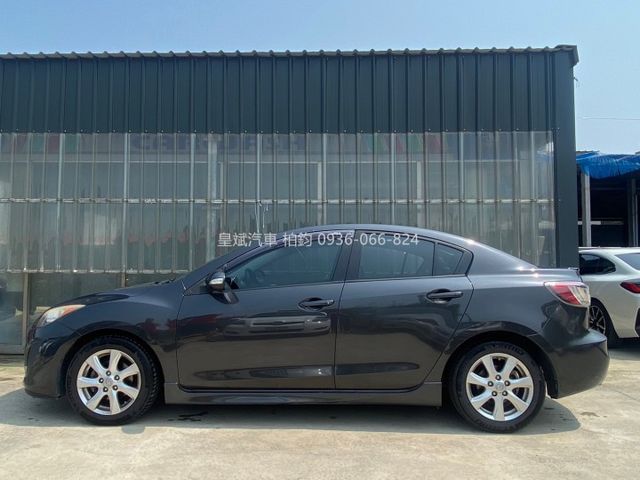 2012年Mazda 3 尊貴版/天窗/快撥  第2張相片