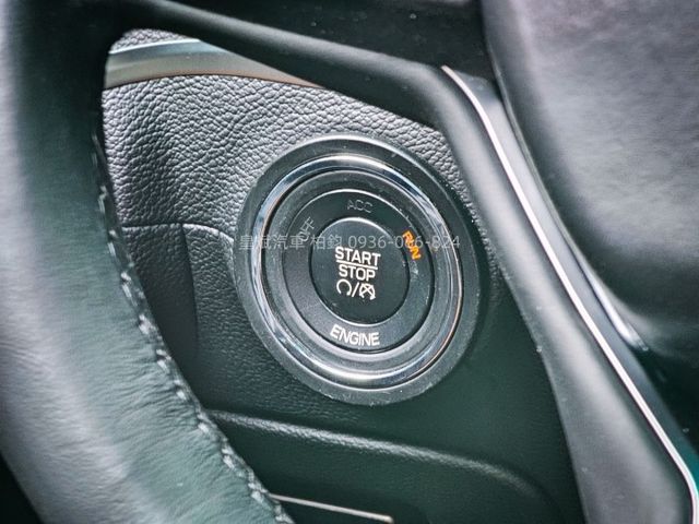2015年 Ghibli HID燈/天窗/換檔快撥/電動椅/IKEY/摸門/專用安卓機/顯影/雷達  第14張相片