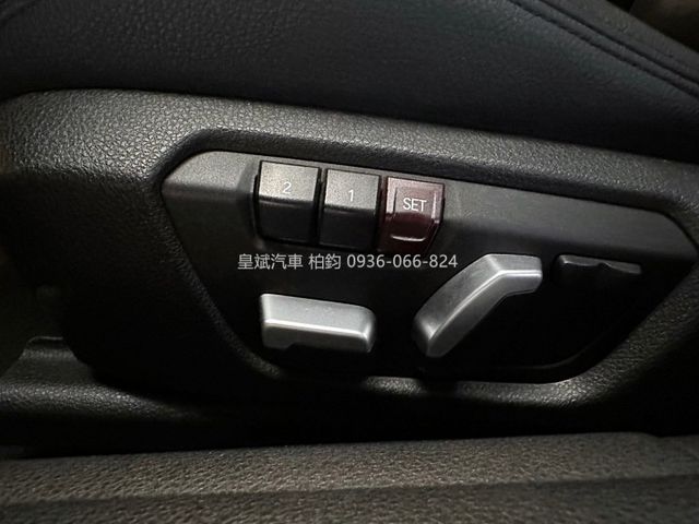 2016年420i GC M-sport 摸門/IKEY/電動座椅/倒車顯影/車載螢幕/藍牙/恆溫/皮椅  第9張相片