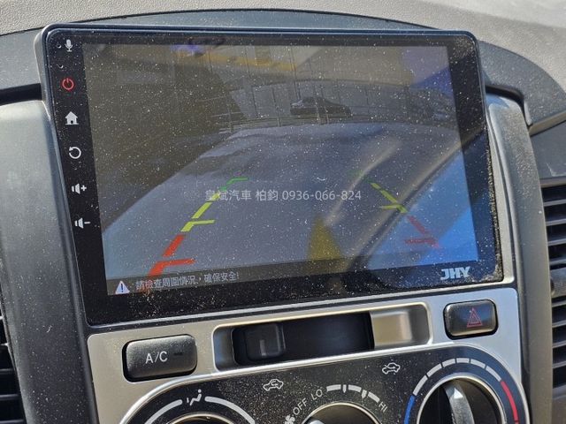 2011年Innova 後座分離座椅/安卓機/倒車顯影  第11張相片
