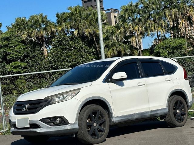 2013年CRV LED燈/安卓機/定速/快撥/倒車顯影/導航  第1張相片