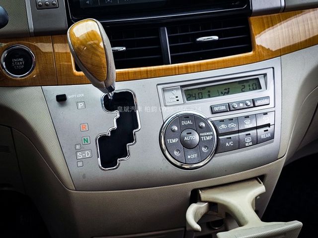 2008年Previa 七人座/IKEY/摸門/恆溫/顯影/雷達/電滑門/電尾門/安卓機  第12張相片
