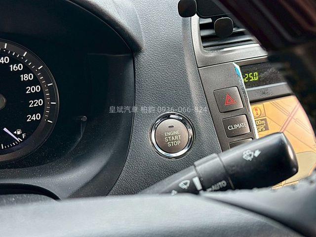 2012年ES350 免KEY/天窗/電熱椅/電動椅/顯影/定速  第13張相片