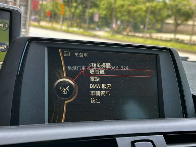 2013年116i 免KEY/導航/多功能快控/定速/循跡防滑  第10張相片