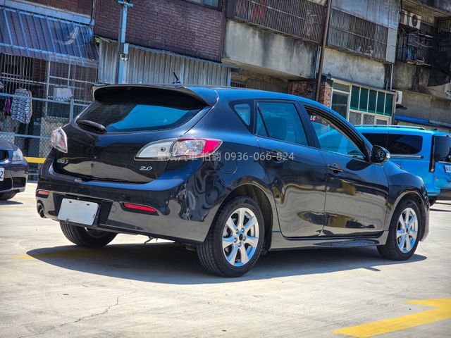 2010年Mazda 3 天窗/IKEY/摸門/恆溫/雷達/安卓機  第5張相片