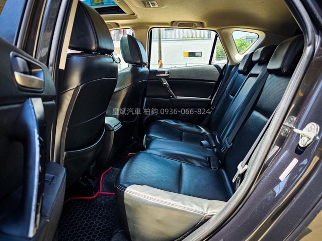 2010年Mazda 3 天窗/IKEY/摸門/恆溫/雷達/安卓機  第10張相片