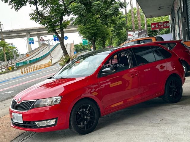 2015年Rapid Sportback/全景天窗/電折/影音  第1張相片