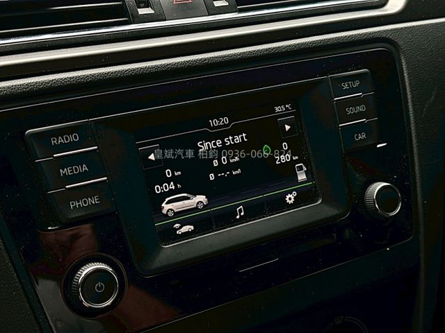 2015年Rapid Sportback/全景天窗/電折/影音  第9張相片