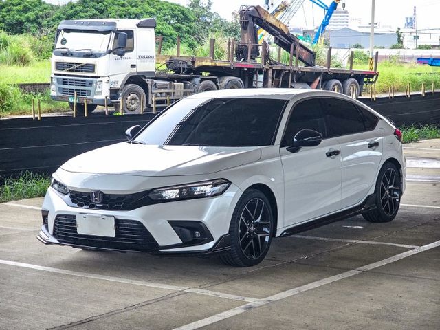 2023年CIVIC ACC跟車/全景/BOSE音響/CarPlay/LED燈/改下巴/側裙/鴨尾/方向盤/電尾門  第1張相片