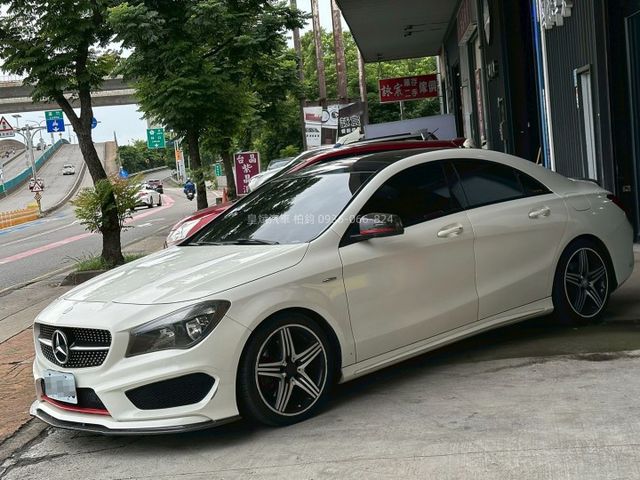 2014年CLA250 Plus 天窗/雙記憶電動椅/多功能快控/安卓機/顯影/雷達  第1張相片