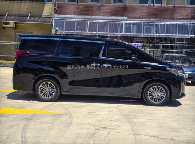 2021年Alphard 油電/ACC/車偏/360環景/IKEY/摸門/恆溫/電尾門/JBL音響/LED燈/一手車  第3張相片