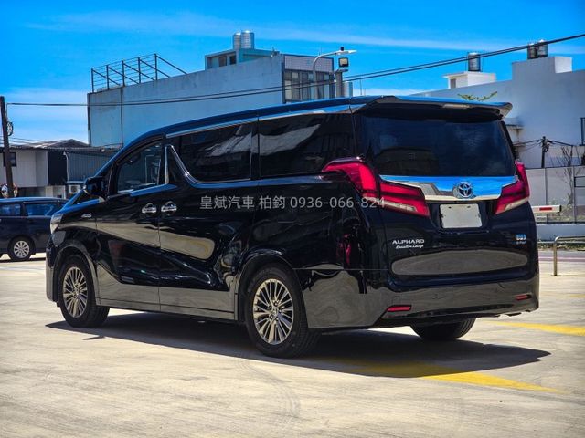 2021年Alphard 油電/ACC/車偏/360環景/IKEY/摸門/恆溫/電尾門/JBL音響/LED燈/一手車  第5張相片