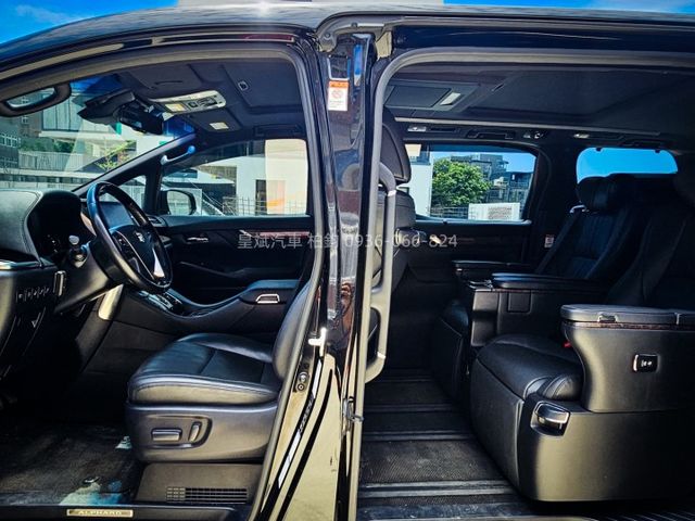 2021年Alphard 油電/ACC/車偏/360環景/IKEY/摸門/恆溫/電尾門/JBL音響/LED燈/一手車  第7張相片
