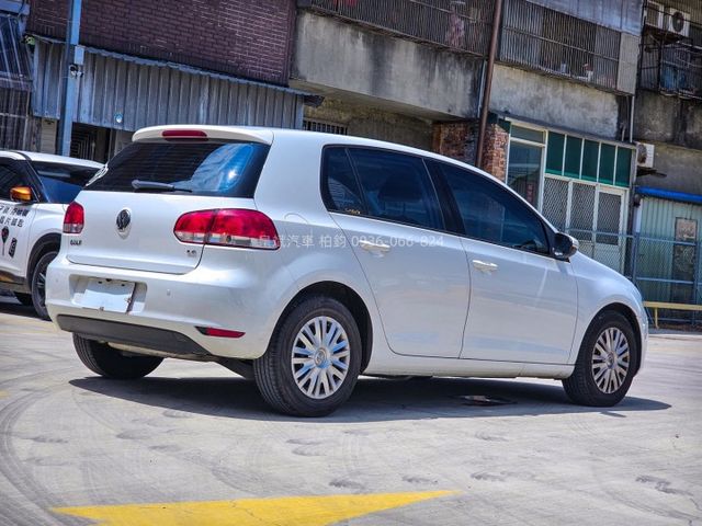 2010年Golf 倒車顯影/雷達  第4張相片