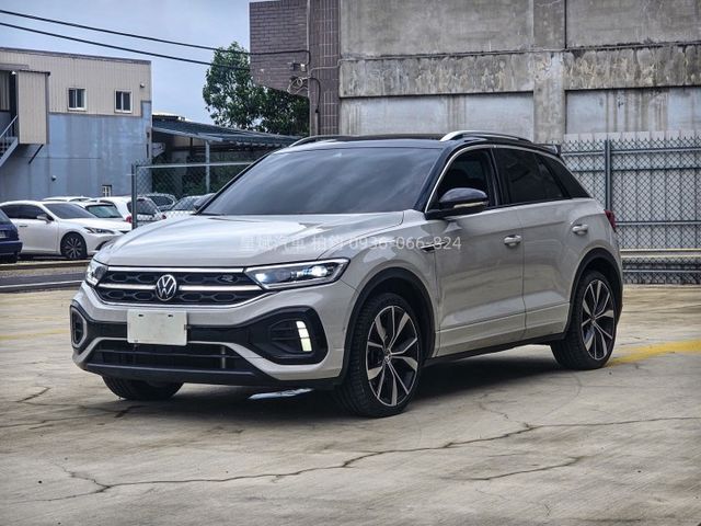 2023年T-Roc R-Line 4MOTION/R-Line/ACC/全景天窗/IKEY/摸門/電尾門/恆溫/顯影  第1張相片