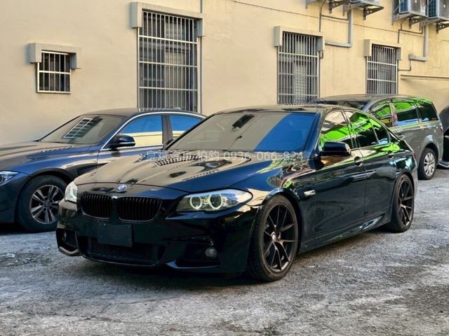 2011年528i M包/天窗/IKEY/顯影/雷達  第1張相片