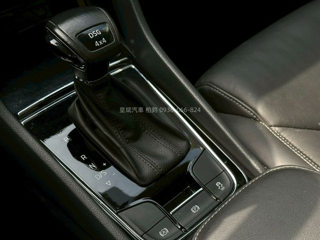 2021年Kodiaq 四傳/七人座/全景天窗/IKEY/摸門/環景/恆溫/電尾門  第12張相片