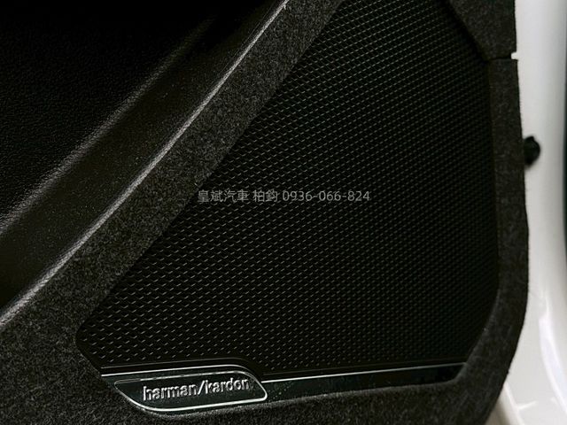 2023年Sportage 免Key/電動椅/盲點/360環景/ACC/HK音響  第8張相片