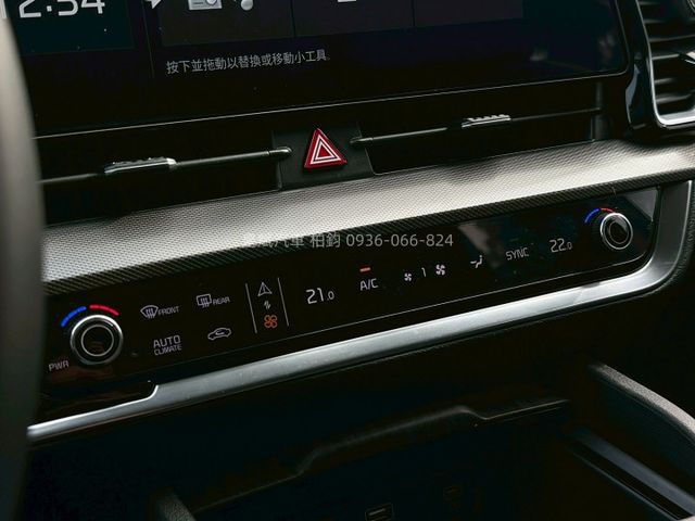 2023年Sportage 免Key/電動椅/盲點/360環景/ACC/HK音響  第14張相片