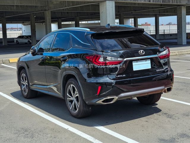 2017年RX200t 頂級版/360環景/盲點/雷達/IKEY摸門/電尾門/雙通風電動椅  第4張相片