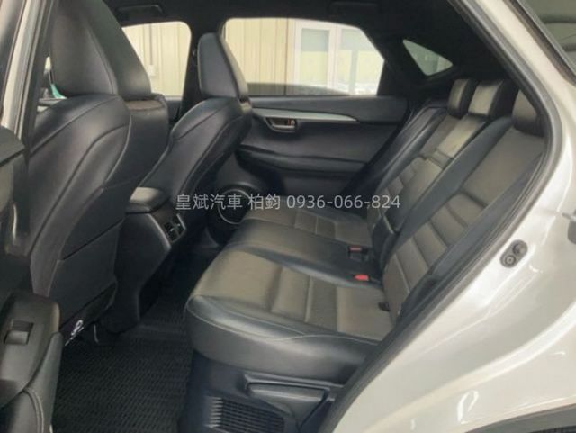 2015年NX200T F-Sport/4WD/全景/環景/盲點/IKEY/摸門/電動椅/電尾門/恆溫  第6張相片