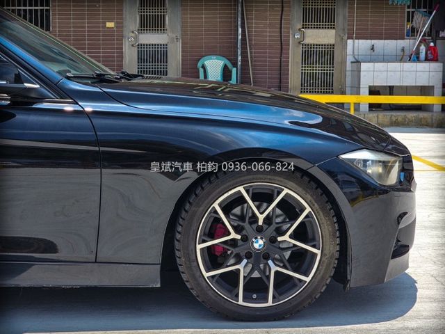 2012年328i #1157  M版空力套件/Sportline/天窗/大螢幕/加熱椅/抬顯/改裝鋁圈  第6張相片