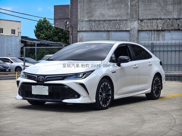 2023年Altis Hybrid GR Sport ACC跟車/車偏/盲點/IKEY/摸門/顯影/雷達/LED燈  第1張相片