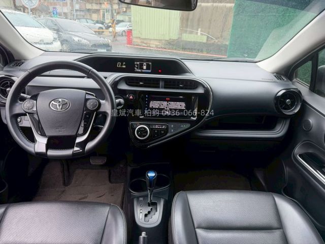 2021年Prius C  第9張相片