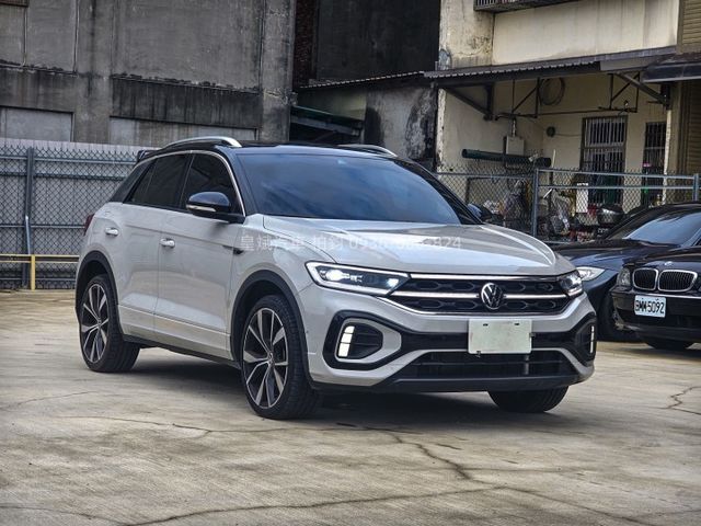 2023年T-Roc R-Line 4MOTION/R-Line/ACC/全景天窗/IKEY/摸門/電尾門/恆溫/顯影  第2張相片