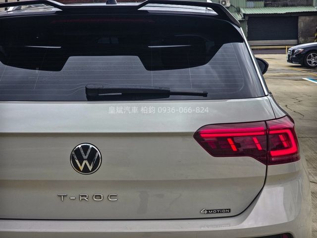 2023年T-Roc R-Line 4MOTION/R-Line/ACC/全景天窗/IKEY/摸門/電尾門/恆溫/顯影  第8張相片