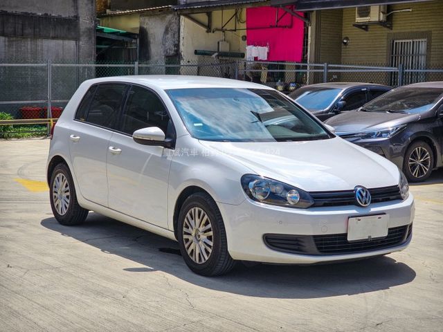 2010年Golf 倒車顯影/雷達  第2張相片