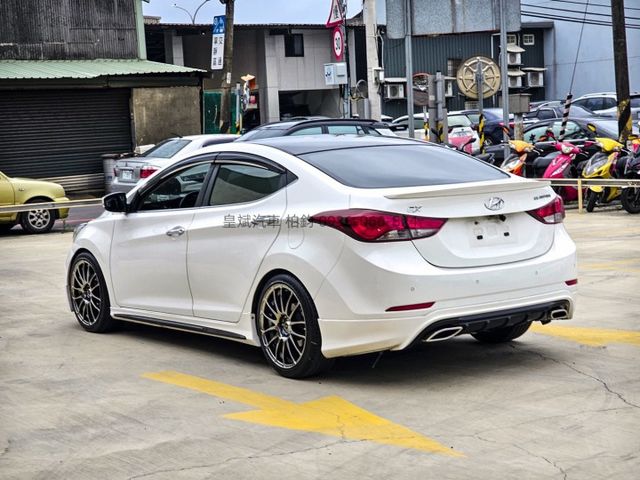 2015年Elantra 恆溫/藍牙/顯影/雷達/改輪圈/尾翼  第3張相片