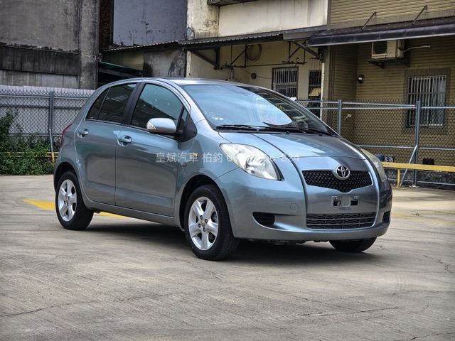 2009年Yaris  第2張相片