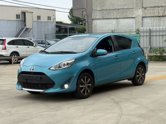 2021年Prius C  第1張相片
